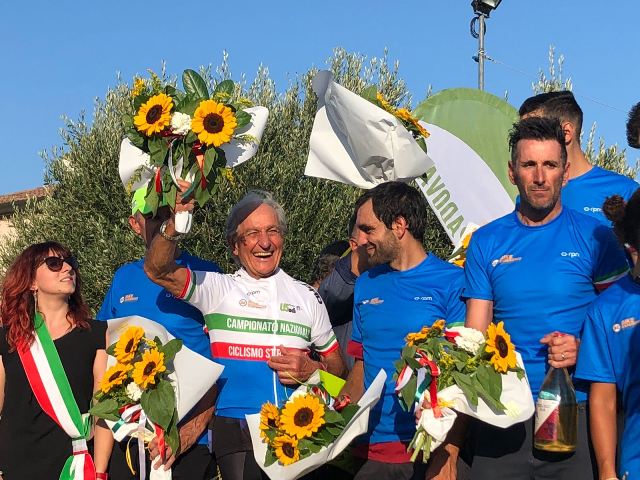 Giuseppe Marivo, 80 anos, irá disputar Copa do Mundo de Ciclismo na Áustria