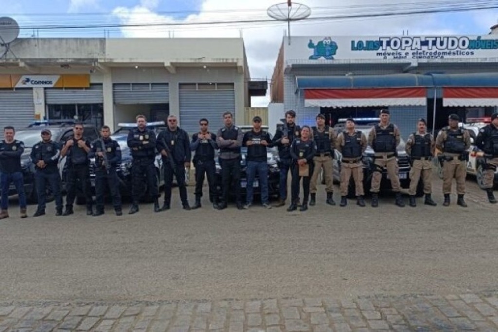 Operação combate roubo de cargas