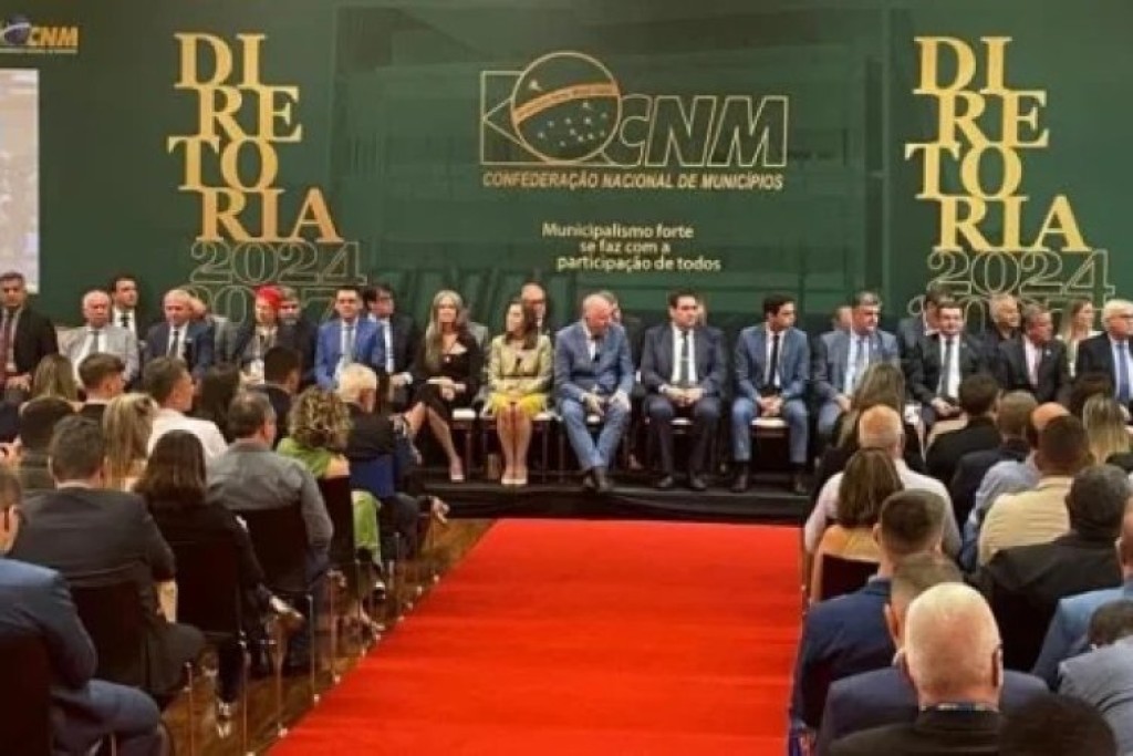 Mineiro é vice-presidente da CNM