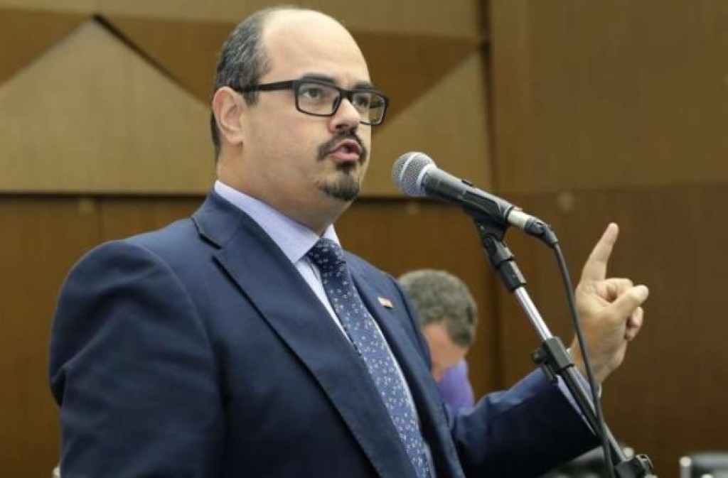 Governador mineiro destaca o avanço do agronegócio na produção de “energias limpas”