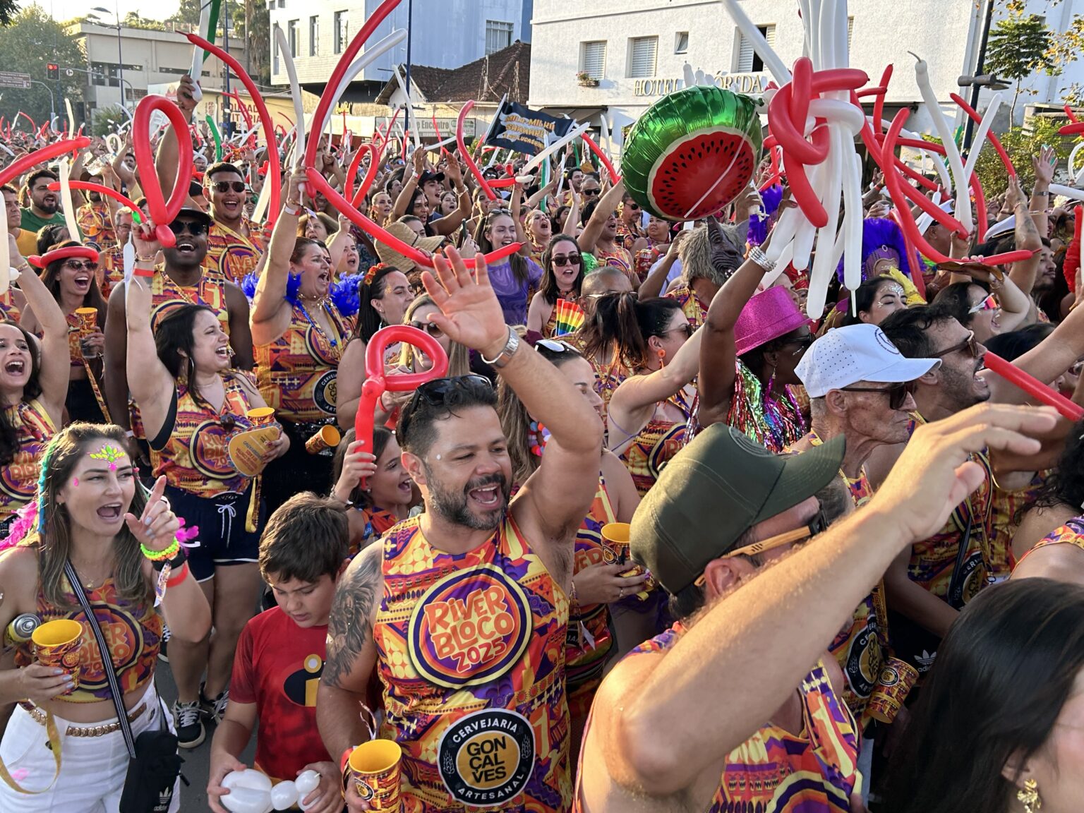 CARNAVAL EM POÇOS - Confira a programação dos Blocos de Rua!