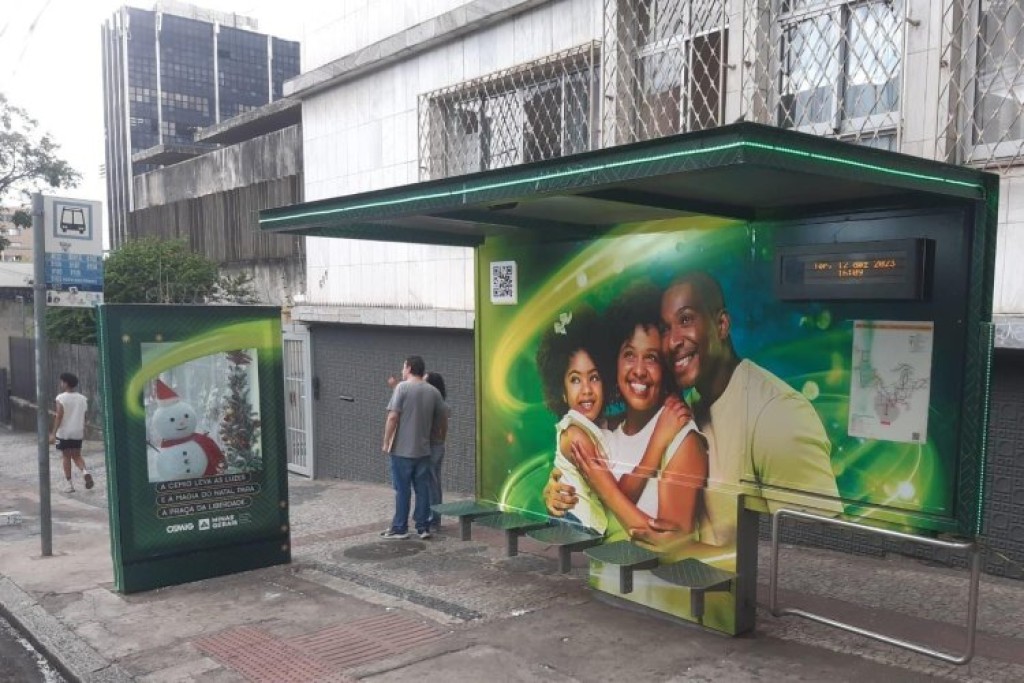 Vai nevar em BH: Cemig realiza ações especiais em pontos de ônibus para celebrar o Natal