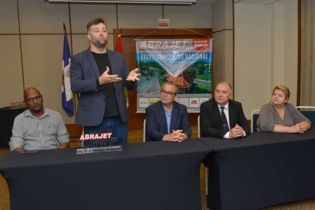 Joinville recebe jornalistas de nove Estados durante Congresso da ABRAJET